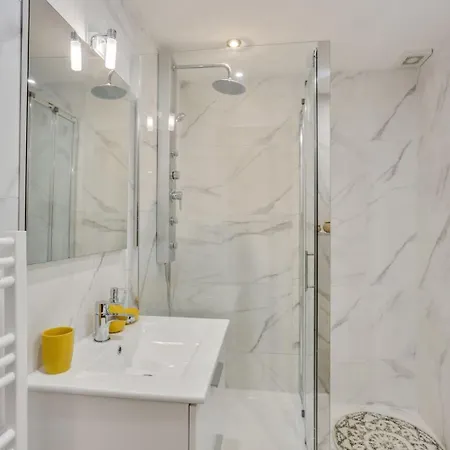 Apartment 143 La Francaise Superbe A Paris